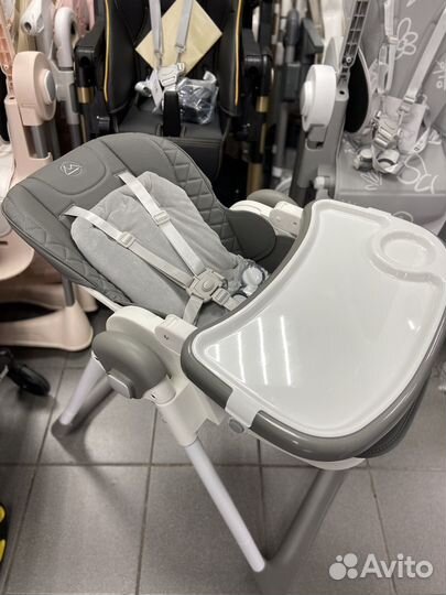 Стульчик для кормления luxmom