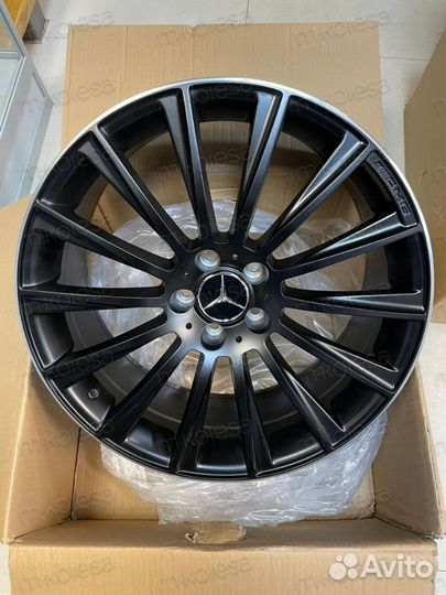 Диски AMG Mercedes R19 Black