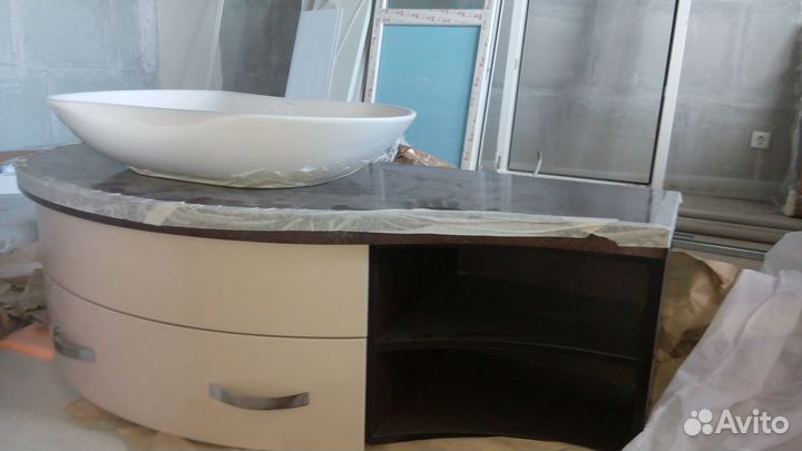 Тумба, под раковину, или телевизор