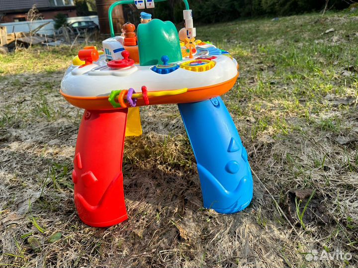 Развивающий столик жирафики