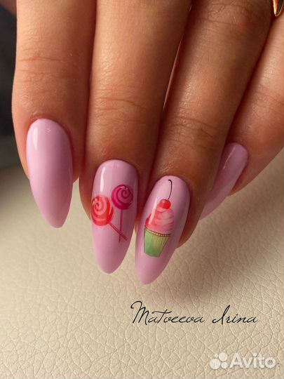 Наращивание ногтей. Маникюр. Брови