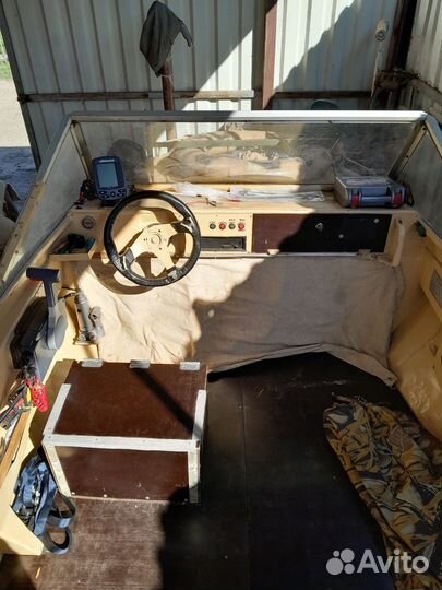 Моторная лодка Крым -м