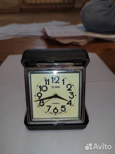 Будильник переносной Слава