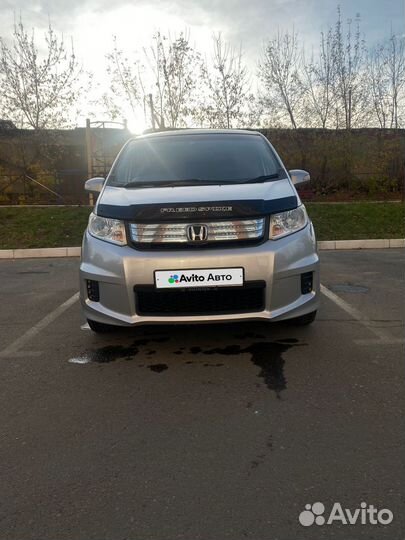 Honda Freed 1.5 CVT, 2012, 131 245 км