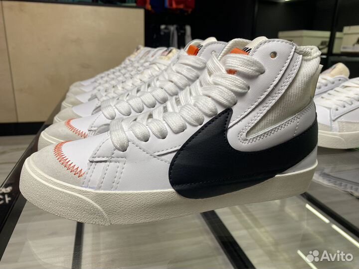 Кроссовки Nike Blazer