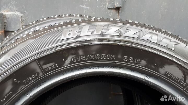 Bridgestone Blizzak VRX 235/60 R16 95S