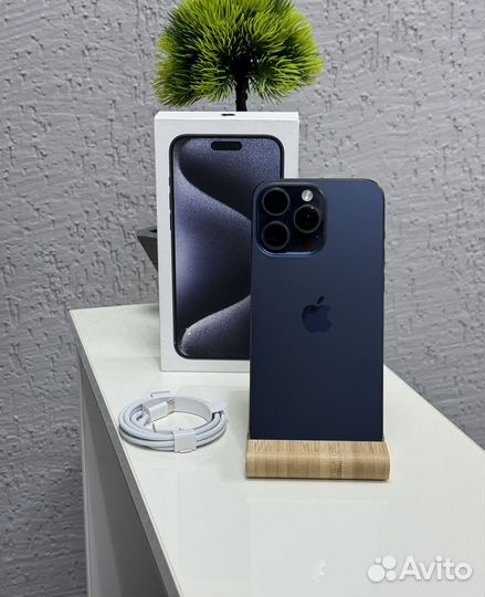 iPhone 15 Pro Max, 256 ГБ