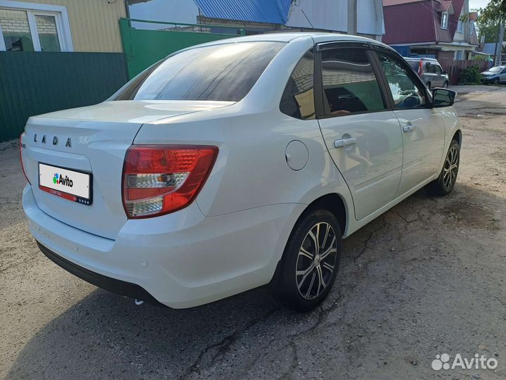 LADA Granta 1.6 МТ, 2022, 17 400 км