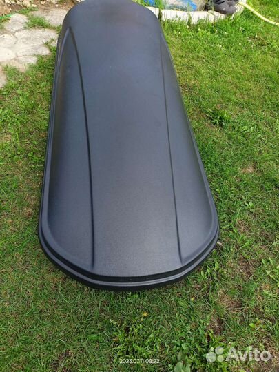 Бокс на крышу автомобиля