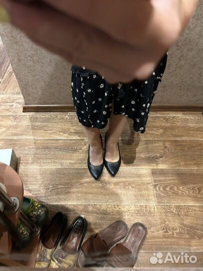 Туфли -лодочки 39 размер натуральная кожа