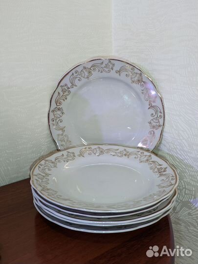 Тарелки десертные