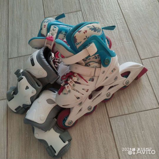 Роликовые коньки детские раздвижные с защитой
