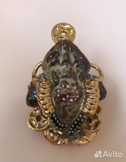 Денежная трехлапая жаба, будда, копилка