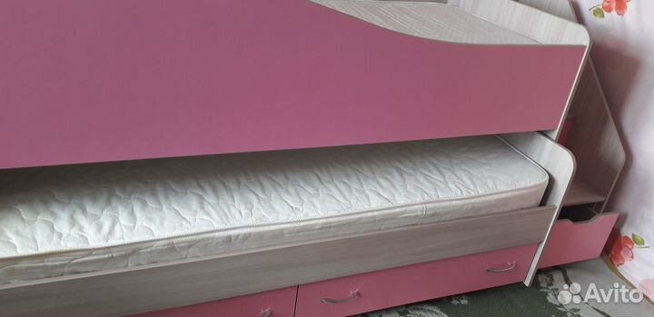 Кровать двухъярусная выдвижная детская