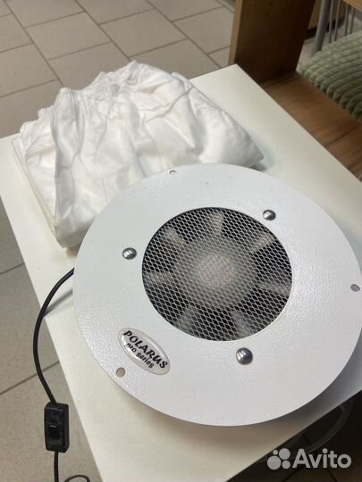 Маникюрная вытяжка