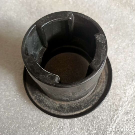 Направляющая основной пружины платформы, BRP