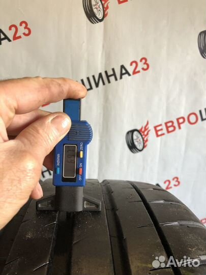 Michelin Pilot Sport 4 S 235/35 R20 и 265/30 R20 92Y