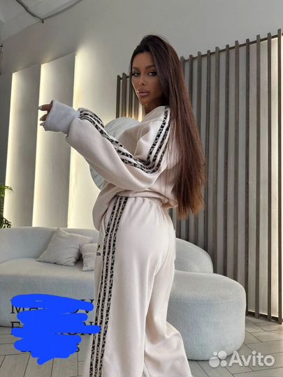 Спортивный костюм женский теплый 48 50