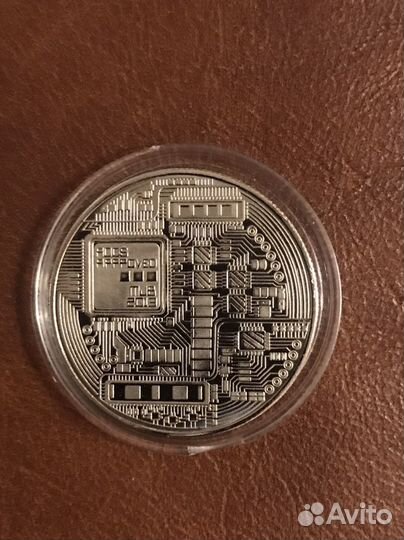 Серебрянный биткоин