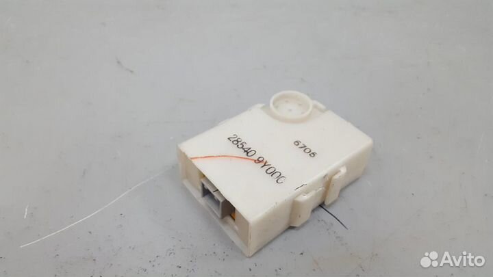 Блок управления дверьми Nissan Teana J31 VQ23 2.3Л