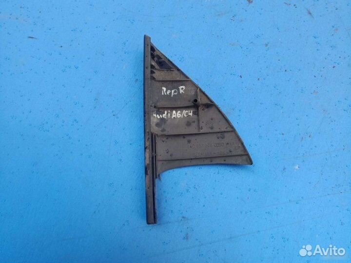 Крышка зеркала внутренняя правая Audi 100 седан