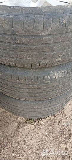 Продам диски R17 с резиной