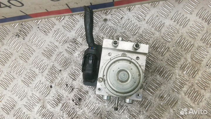 Блок ABS Nissan Juke YF15 2011