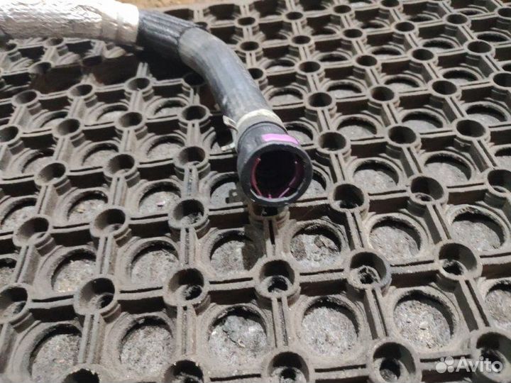 Патрубок системы охлаждения Genesis G70 седан G4KL