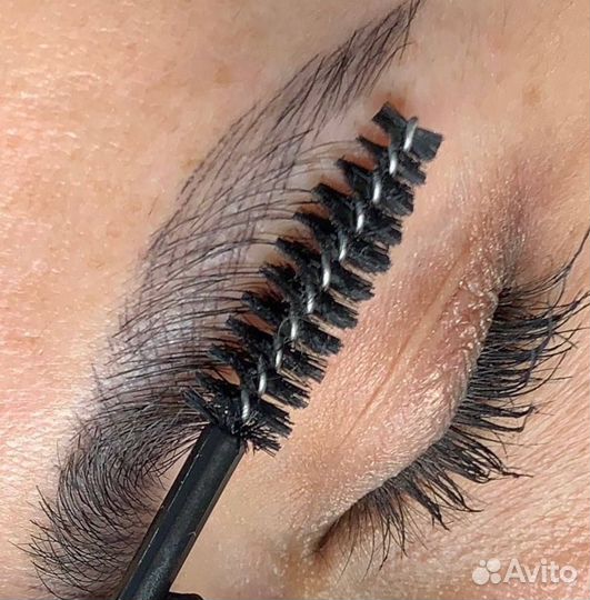 Микроблейдинг бровей