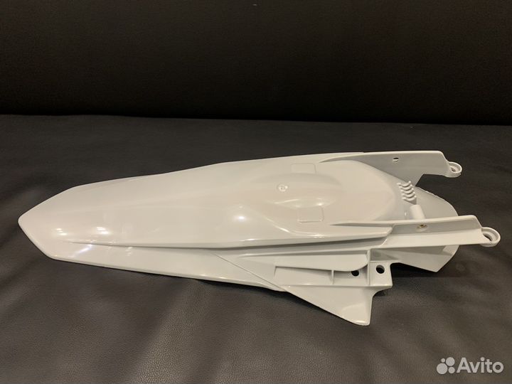 Крыло заднее на мотоцикл