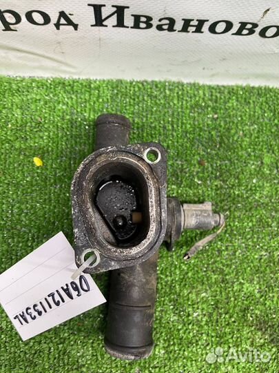 Фланец системы охлаждения 06a121133al VAG