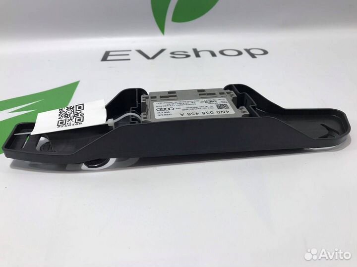 Усилитель антенны Audi e-tron 2019 4N0 035 456 A