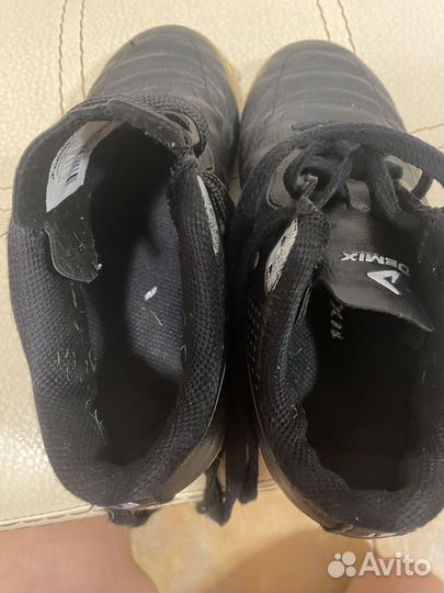 Футбольный буцы 33 размер