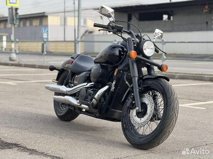 Honda VT750 Shadow Phantom