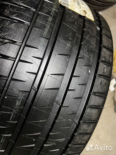 Michelin Pilot Sport 4 S 285/35 R21