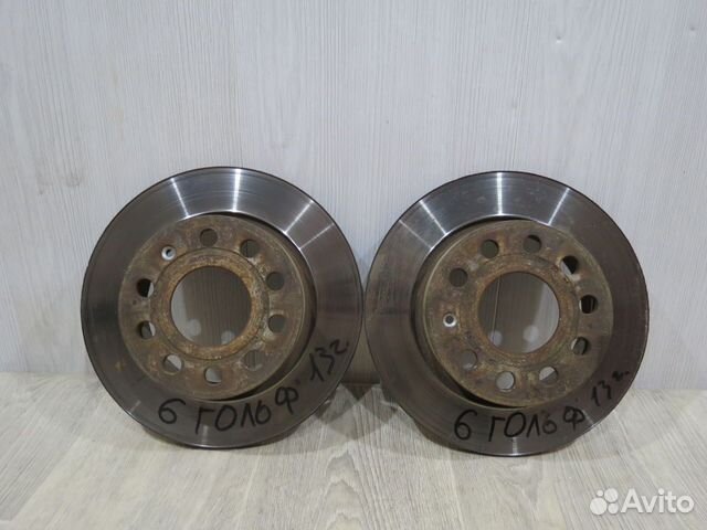 Диск тормозной задний Volkswagen Golf 6