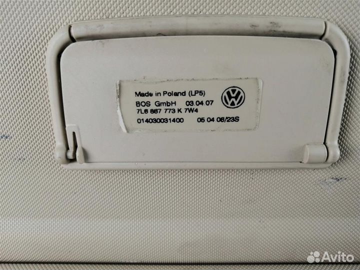 Шторка багажника VW Touareg 7L 20032010