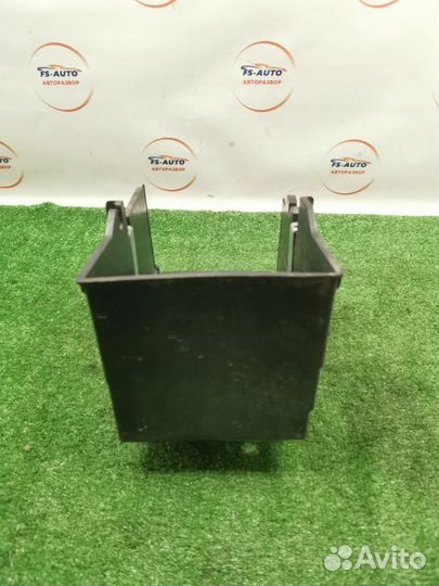 Короб аккумулятора Ford Focus 3 универсал 1.6 pndd