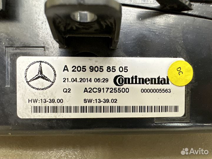 Блок управления климатом Mercedes W205