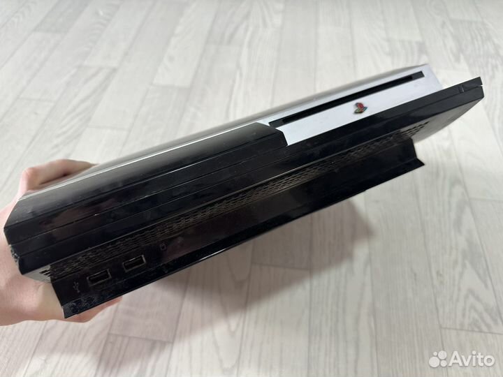 Sony PlayStation 3 slim прошитая 320gb + игры