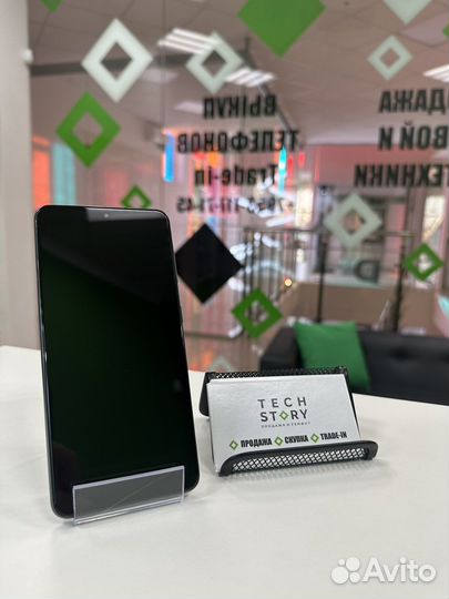 Samsung Galaxy S21, 8/256 ГБ