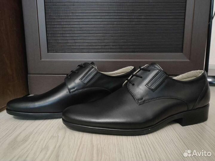 Туфли мужские 40 размер новые