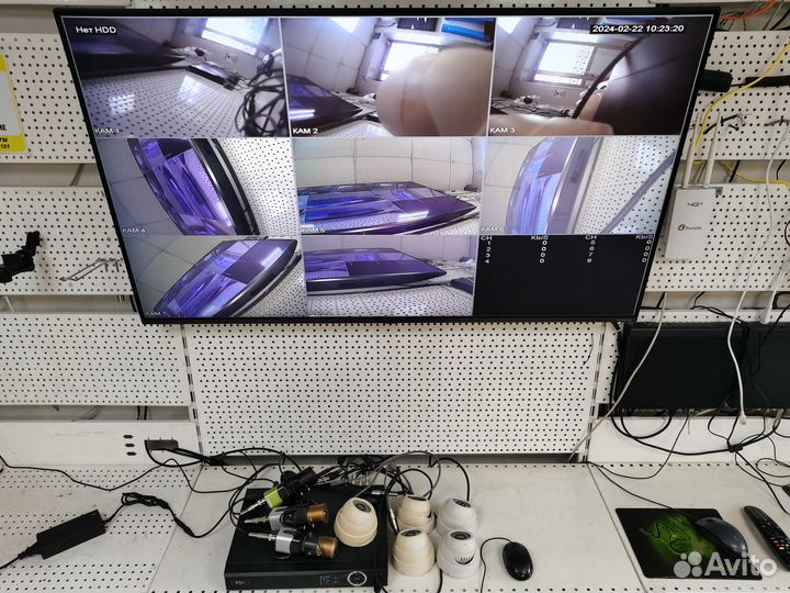 Видеорегистратор с диском и 8 цветных камер (б/у)