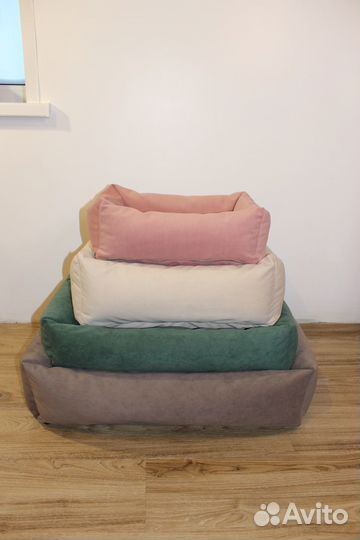 Лежанка. Для собак и кошек, с чехлом