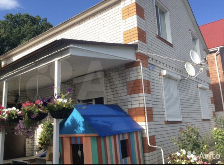 Коттедж 164 м² на участке 15 сот.