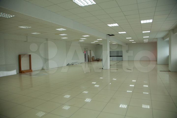Торговая площадь, 300 м²