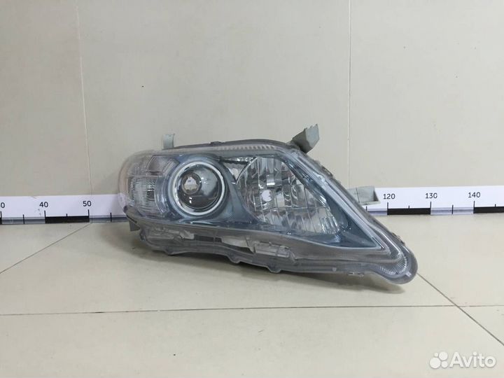 Фара правая Toyota Camry