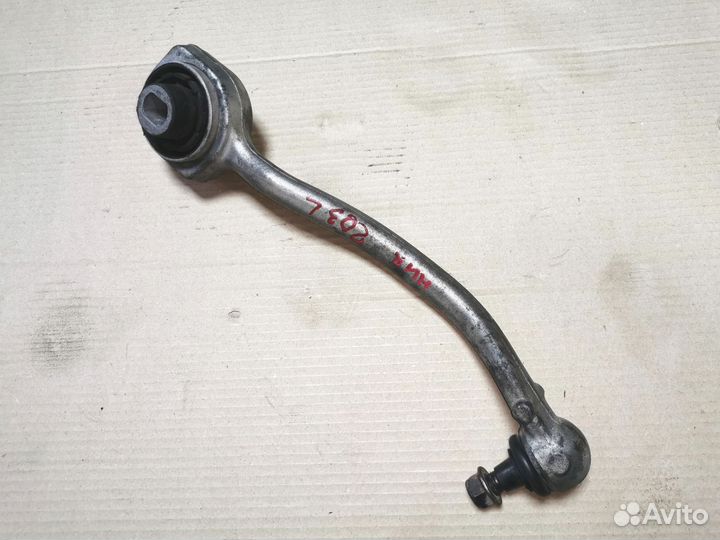Рычаг передний левый нижний на Mercedes W203