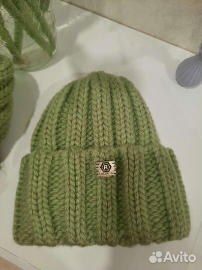 Комплект шапка и снуд,новые