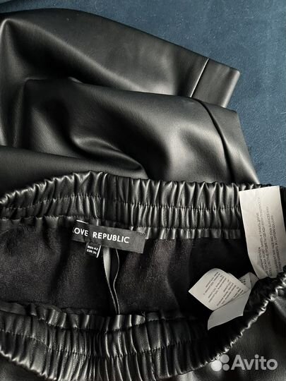 Кожаные брюки love republic